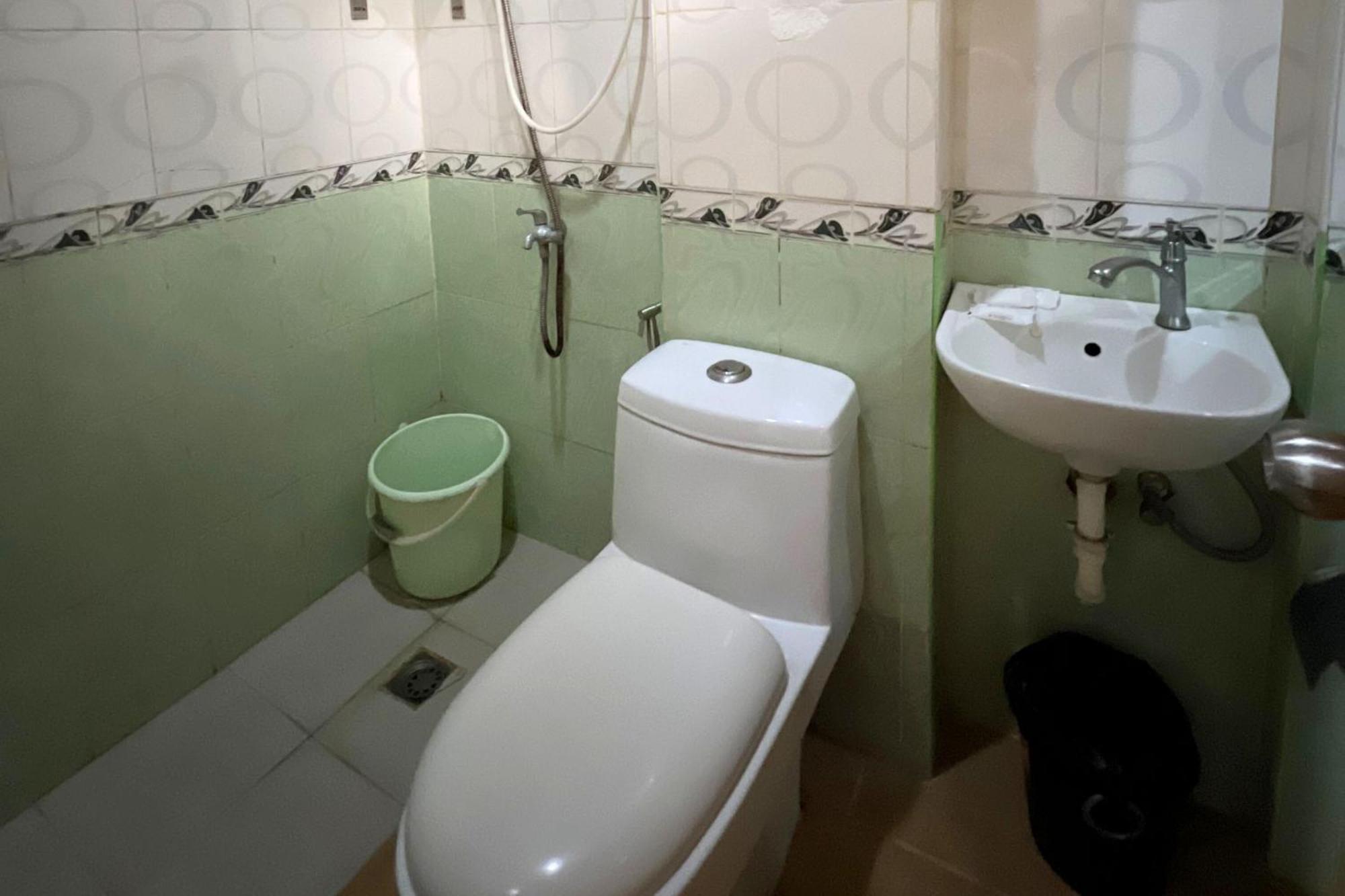 Sta Rosa Inn Iloilo Powered By Cocotel Room photo